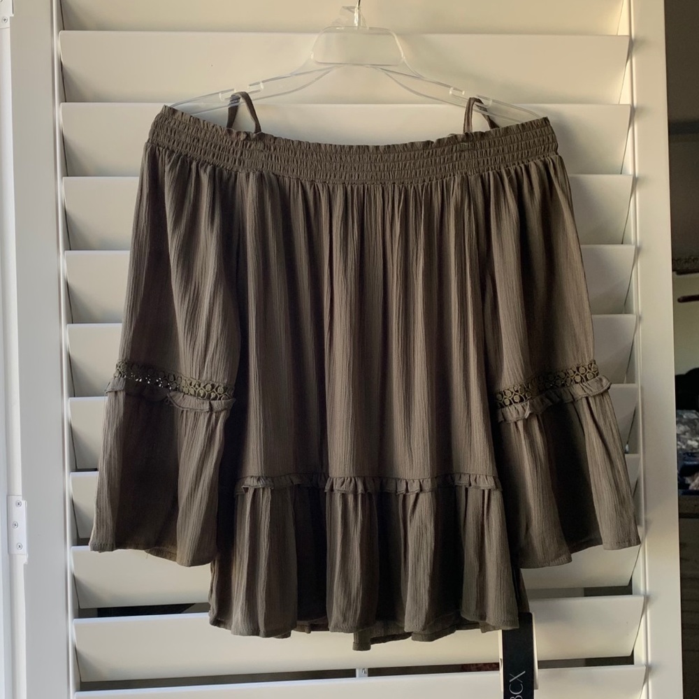 NEW Cold Shoulder Olive Green Top